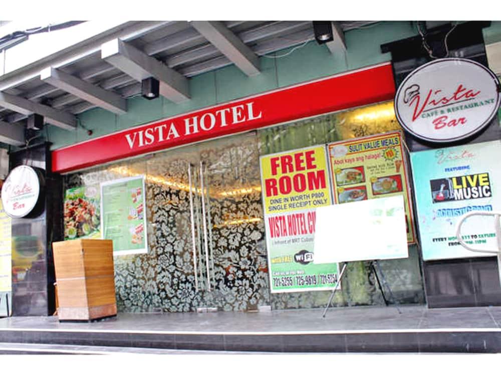 Vista Hotel Cubao Quezon City Extérieur photo